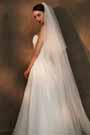 Vestido de novia bordado con cuentas sin tirantes