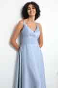 Robe de Soirée Longue A-Ligne En Satin Drapée Avec Encolure En V